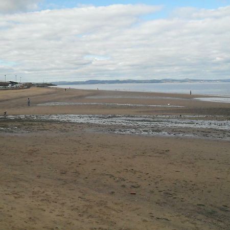 Edinburgh Beach View Apartment Dış mekan fotoğraf
